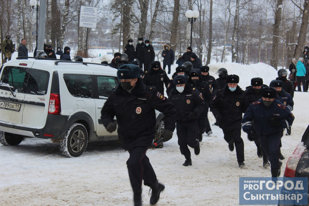 Итоги недели в Коми: массовые задержания на митингах и самый криминальный клуб