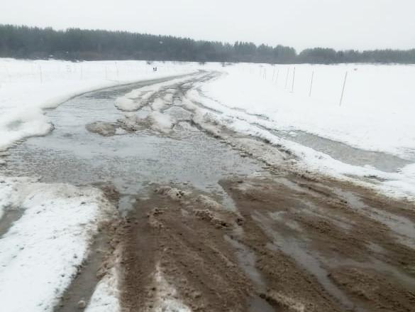 В Сыктывкаре закрывается движение авто по всем ледовым переправам