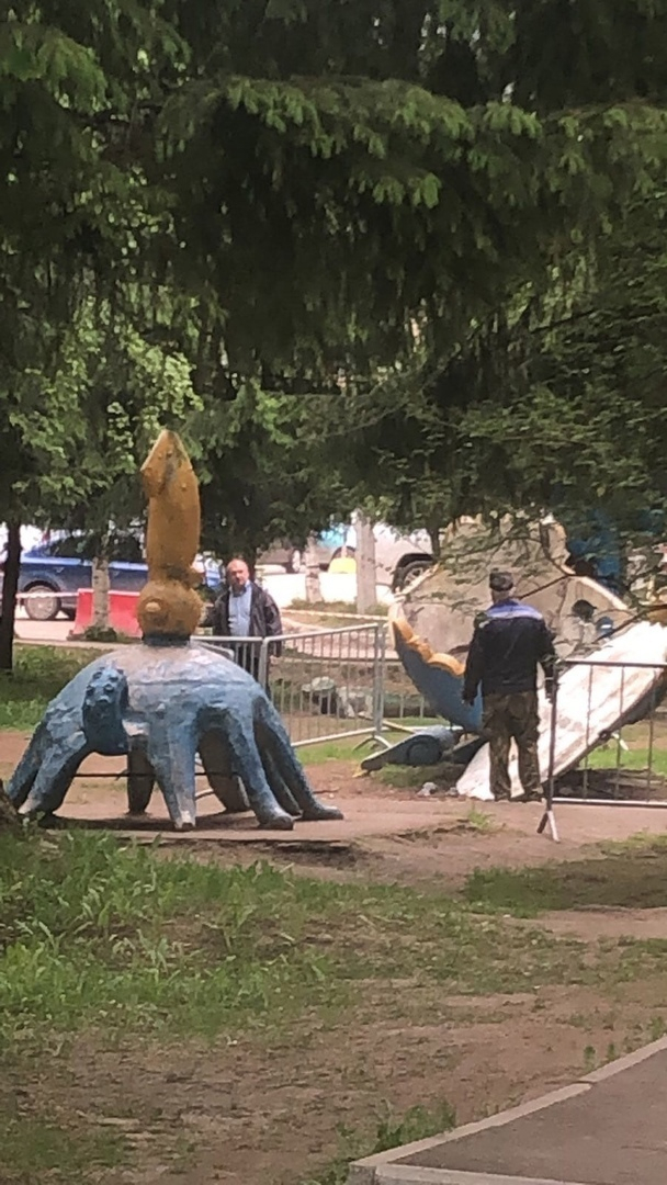 В Сыктывкаре демонтируют полюбившиеся горожанам фигуры в Кировском парке