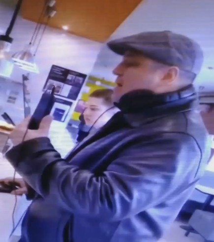 Сыктывкарец устроил скандал в пиццерии из-за остывшей еды для детей