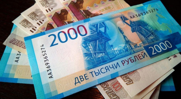Многодетные семьи Коми смогут получить по пять тысяч рублей на детей