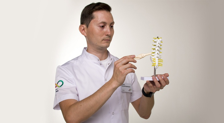 Сыктывкарский невролог развеял мифы о боли в спине