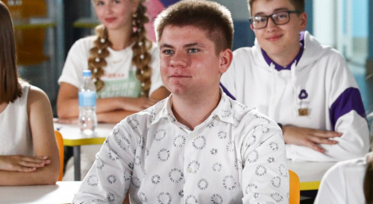 Школьника, который поправил Путина, позвали в Ухтинский университет
