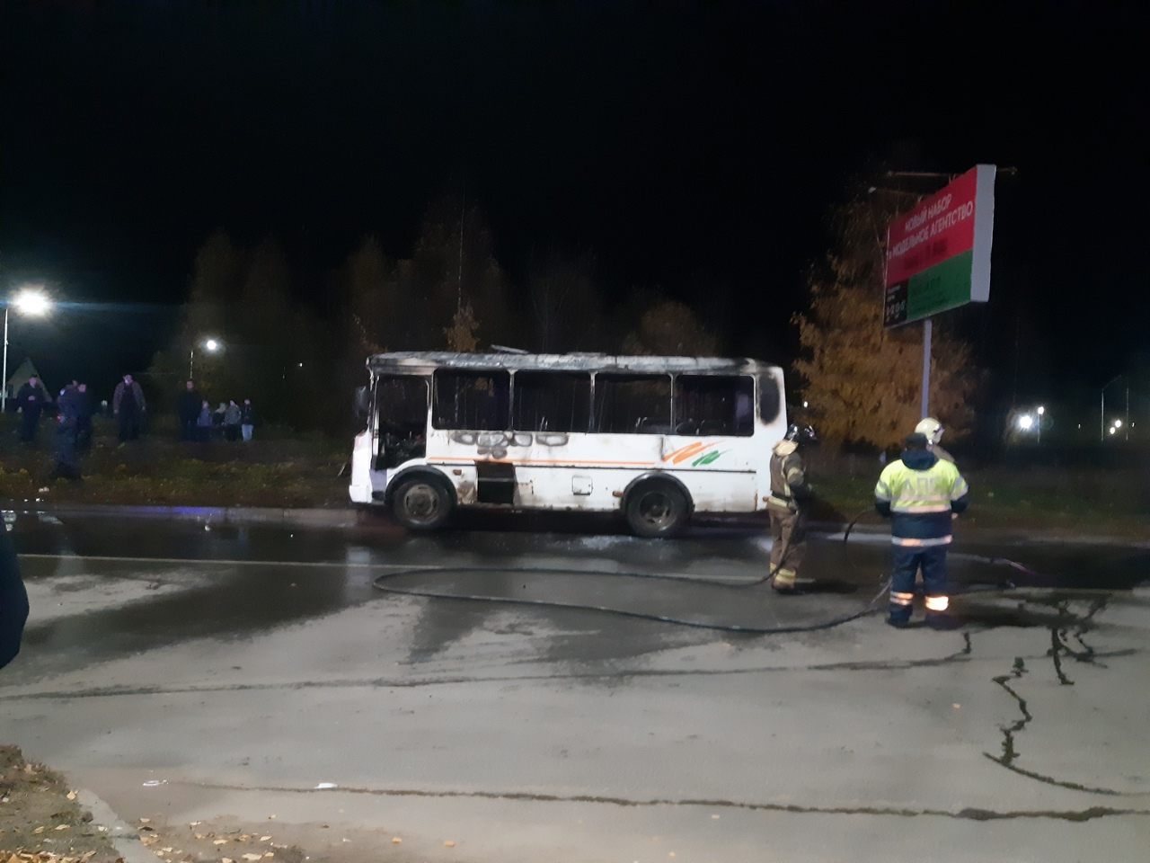 Появились подробности пожара с пассажирским автобусом в Сыктывкаре