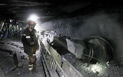 В Коми из-за короткого замыкания на шахте эвакуировали 90 человек