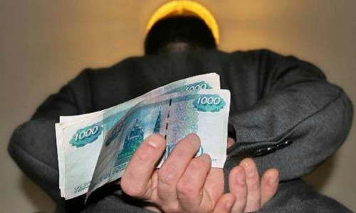 В Коми мужчина лишился денег при покупке снегохода