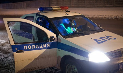 В Сыктывкаре  26-летняя девушка угнала автомобиль