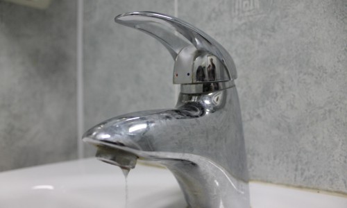 Жители нескольких домов Сыктывкара остались без воды