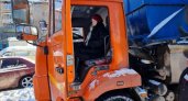Снежная каша и сотни баков: один день из жизни водителя мусоровоза в Коми