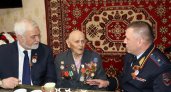 Глава Коми поздравил 102-летнего ветерана ВОВ с наступающим Днем Победы