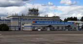 Путешественник: "В Сыктывкаре задержали рейс из-за ремонта взлетной полосы"