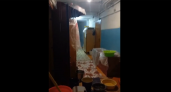 "Это ужас какой-то!": сыктывкарцы живут в доме, где с потолка идет дождь