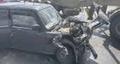 Под Сыктывкаром столкнулись ВАЗ и грузовик, пострадал годовалый ребенок