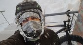 Житель Коми устроил хардкорный заезд на велосипеде по воркутинскому морозу в -40