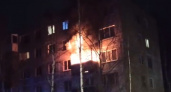 В Сыктывкаре полыхала квартира в пятиэтажке