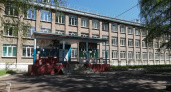 Школу в Сыктывкаре обязали демонтировать станции сотовой связи