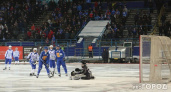 Команда из Сыктывкара начала сезон хоккея с мячом с победы