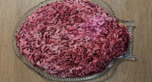 Салат "Королевский" со свеклой: такой вкусный, что домашние рычат от удовольствия — "Шуба" теперь в пролете