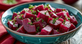 Салат "Королевский" со свеклой: такой вкусный, что домашние визжат от удовольствия — "Следка в шубе" теперь в пролете