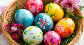 Крашу яйца на Пасху только так: необычный способ удивит гостей — получаются как акварельными красками