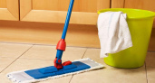 Полы можно не мыть неделями: всего одна ложка на ведро воды и поверхности сверкают как зеркало