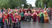 “Малый Луд” в Ижме: сотни детей в национальных костюмах открыли межрегиональный праздник