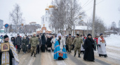 В Сыктывкаре состоялся масштабный крестный ход в честь Рождества Христова