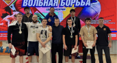Спортсмены из Республики Коми завоевали "золото", "серебро" и "бронзу" на чемпионате СЗФО по вольной борьбе