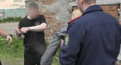 В Коми 25-летний юноша пытался убить знакомого топором и лопатой 