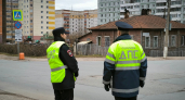В Коми полиция поймала пьяную женщину за рулем авто 