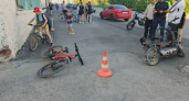 В Коми на тротуаре столкнулись два несовершеннолетних велосипедиста 