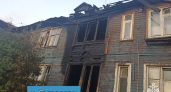 В Сыктывкаре из горящего нежилого дома спасли двух мужчин