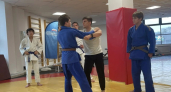 Мастер спорта провёл тренировку по дзюдо для юных спортсменов Коми