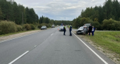 Пенсионер за рулем Lada Kalina устроил ДТП на перекрестке в Сыктывкаре