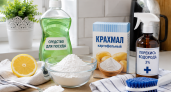 Домашние «усилители чистоты»: крахмал + средство для посуды, лимон от налёта и перекись для откосов