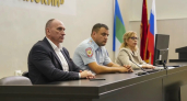 Жительница Коми завела в квартире 20 кошек и собак, чтобы не замерзнуть
