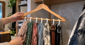 Деревянные вешалки скупаю в Fix Price пачками: добавляю кольца и прищепки — 5 применений для дома и дачи