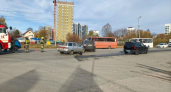 В Сыктывкаре внедорожник протаранил ВАЗ при выезде со второстепенной дороги