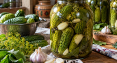 Огурцы как из дубовой бочки на зиму — хрустят на весь дом: ядреные, пряные, с ароматом чеснока и укропа
