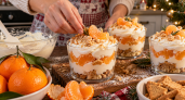 4 мандарина + нежный крем — и духовка не нужна: праздничный десерт собирается за 20 минут