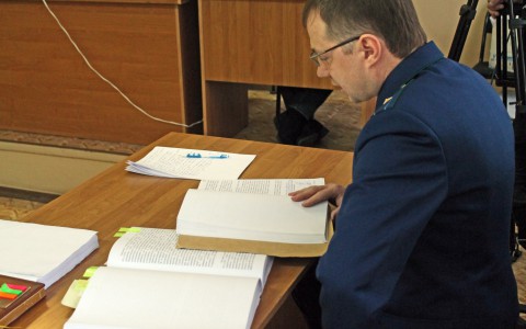 Экс-заместителя руководителя Администрации Главы Коми Александра Сердитова заключили под стражу до 1 июня