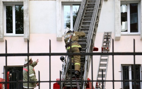 В Коми мужчина поджег квартиру друга за отказ в ночлеге