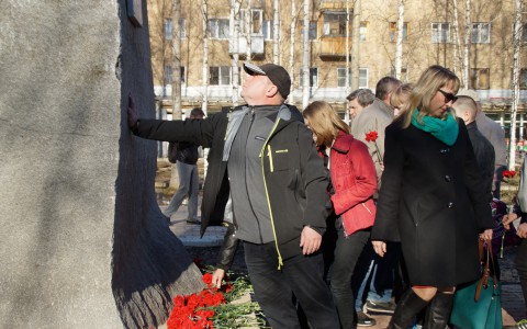 В Сыктывкаре вспомнили жертв Чернобыльской катастрофы (фото, видео)