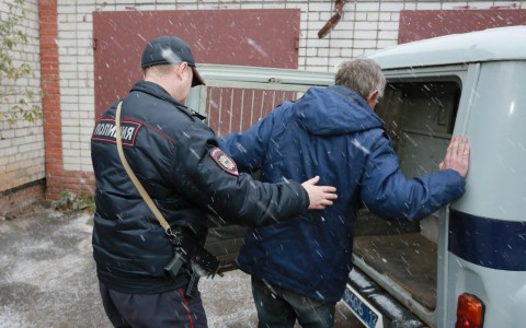 В Сыктывкаре на замначальника линейного отдела МВД на транспорте завели уголовное дело