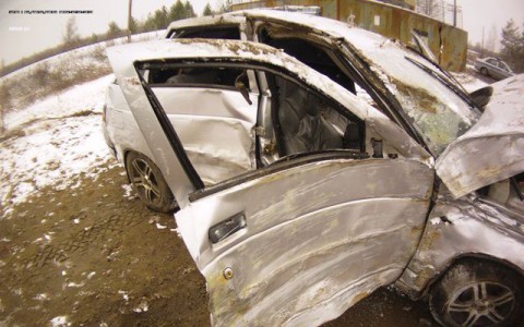 В Коми на дороге перевернулся ВАЗ