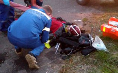 В Коми парашют парапланериста запутался в проводах ЛЭП