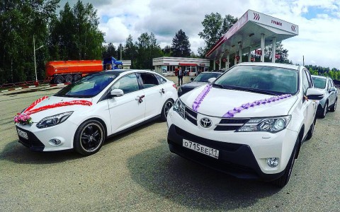 Сыктывкарский авто-Instagram: свадебные кони и необычная укладка асфальта (фото)