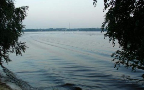 Невеста утонула на собственной свадьбе