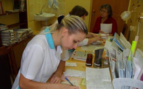 «Народный контроль»:  почему из-за очередей в поликлинику №3 не попасть к врачу?