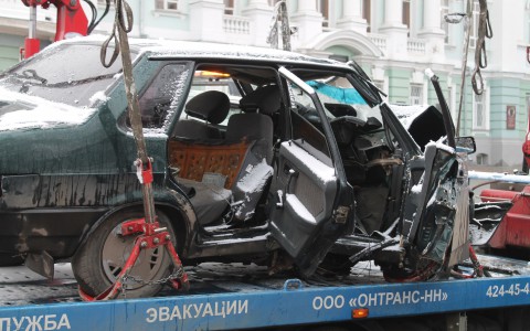 В Сыктывкаре началась борьба с автохламом